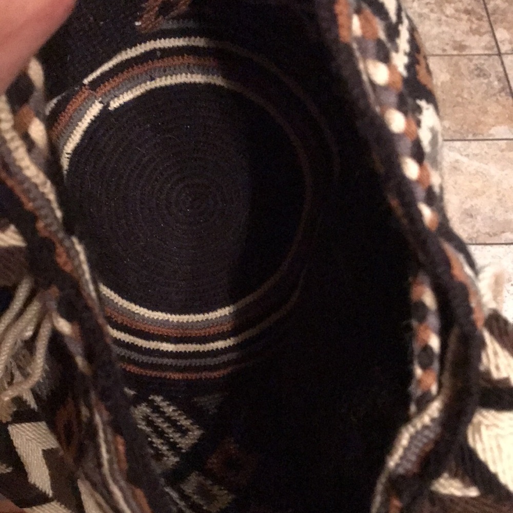 Handcrafted Geometric Patterned Bag - Black And B… - image 6